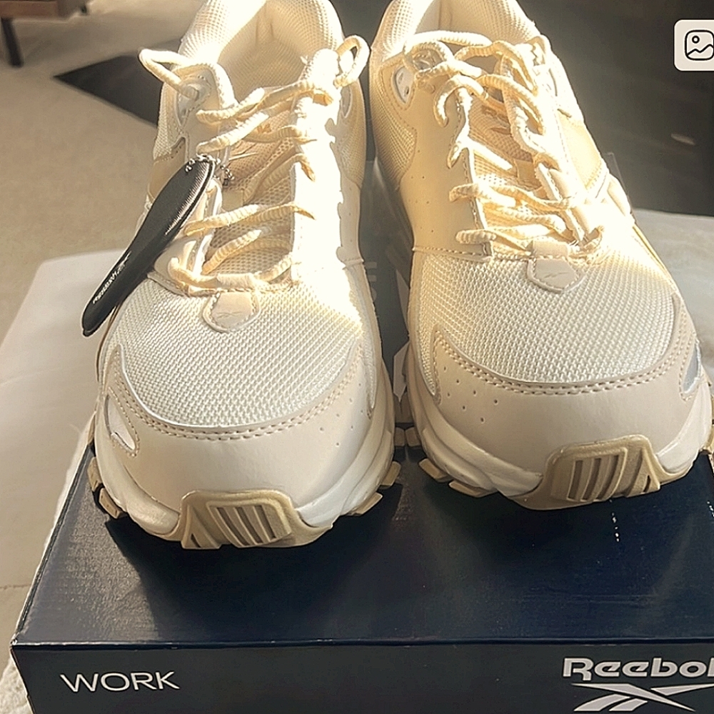 REEBOK Retro Trail Running Work Shoe